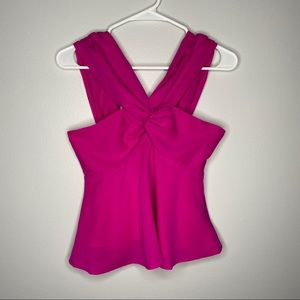 🛑 SOLD 🛑 TCEC Magenta Halter Twist Top